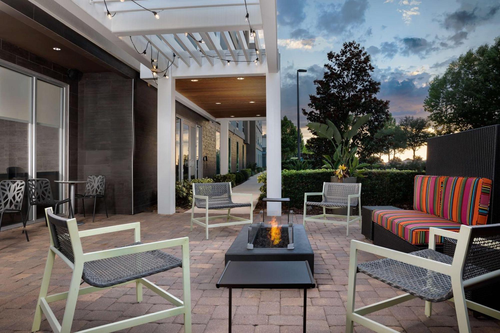 Home2 Suites By Hilton Clermont Exterior foto